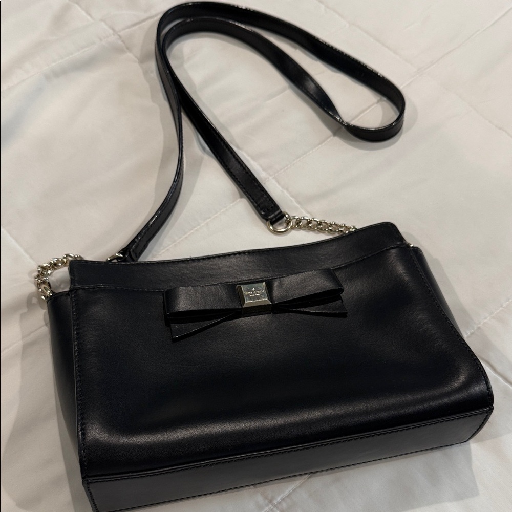 Kate Spade Montford Park Angelica Bow Smooth Black Crossbody Bag with Bow Accent